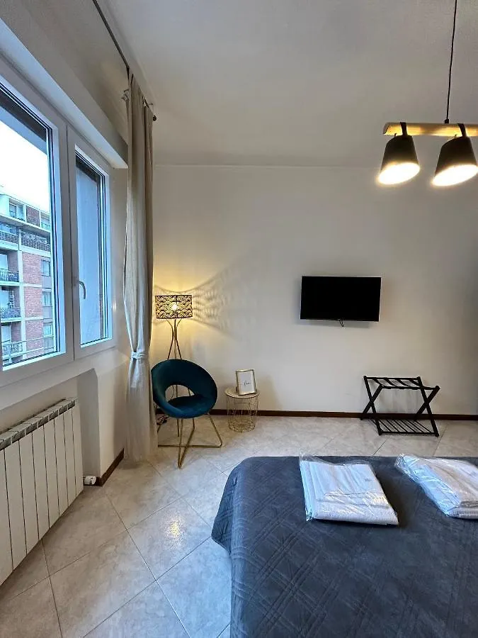 La Dotta Apartments - Via Guglielmo Marconi 24 Bologna 0*,  Italy
